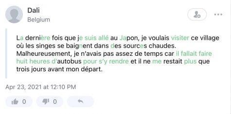 Text in French with corrections highlighted in green text.